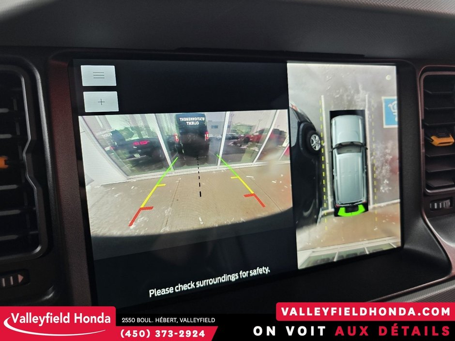 Ford Bronco Badlands 2022-33