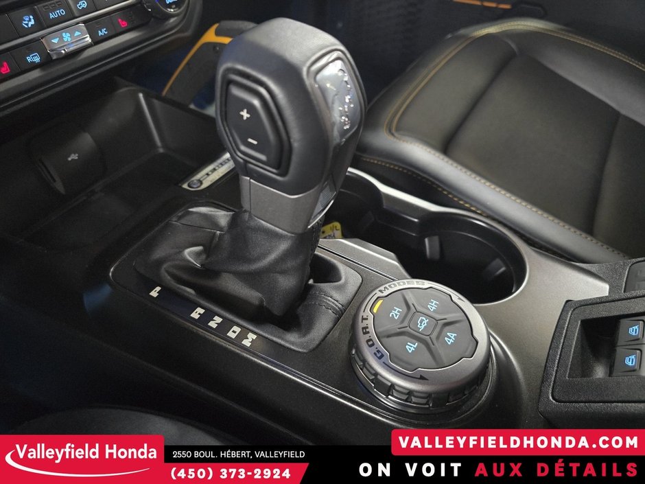 Ford Bronco Badlands 2022-30