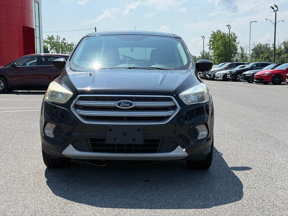 Ford Escape SE 2017-1