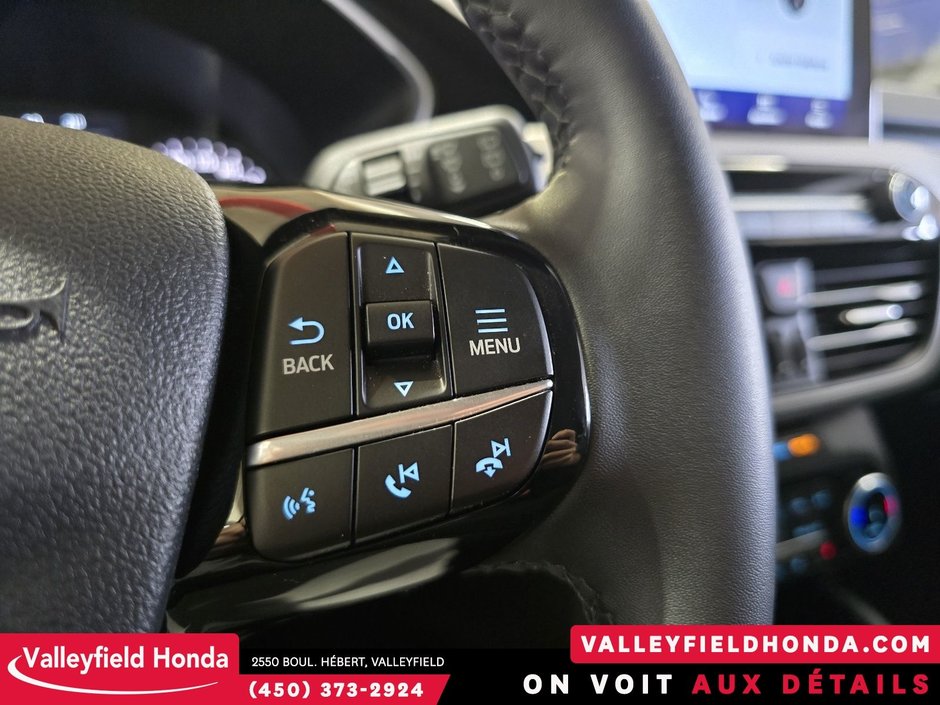 Ford Escape SEL Hybrid AWD 2022-19