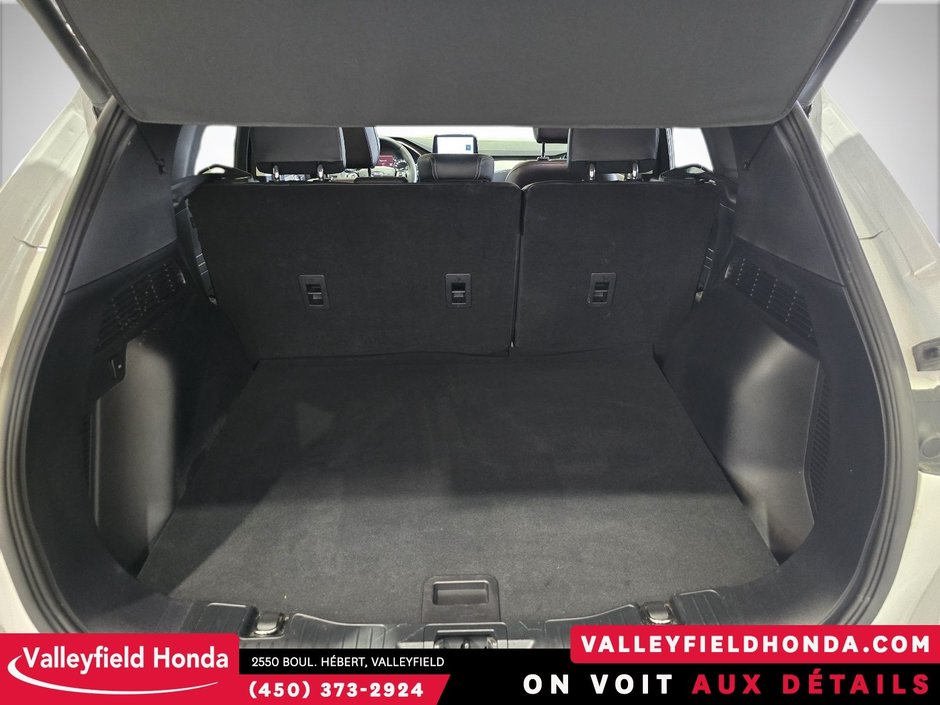 Ford Escape SEL Hybrid AWD 2022-9
