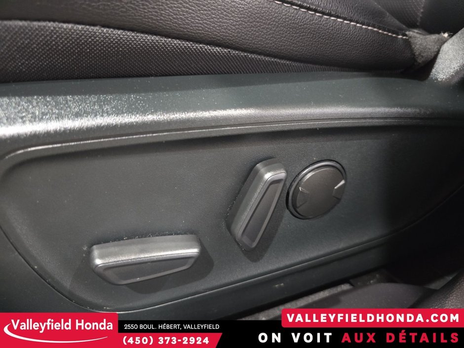 Ford Escape SEL Hybrid AWD 2022-17