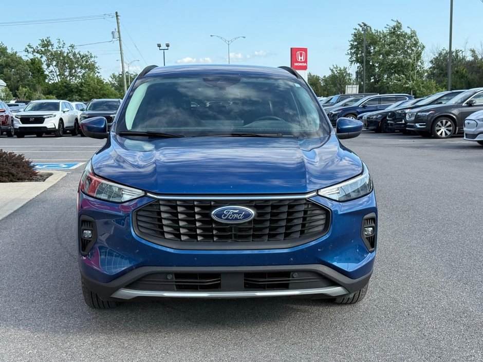 Ford Escape PHEV 2023-1