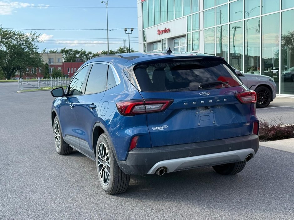 Ford Escape PHEV 2023-6