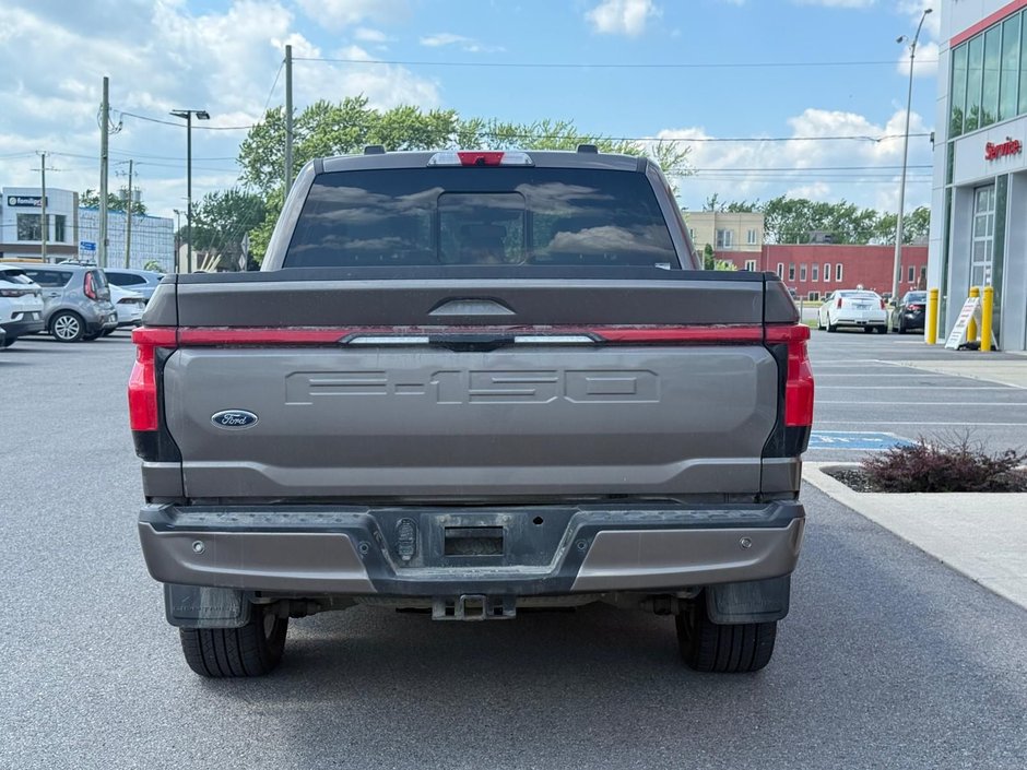 2022 Ford F-150 Lightning PLATINIUM-5