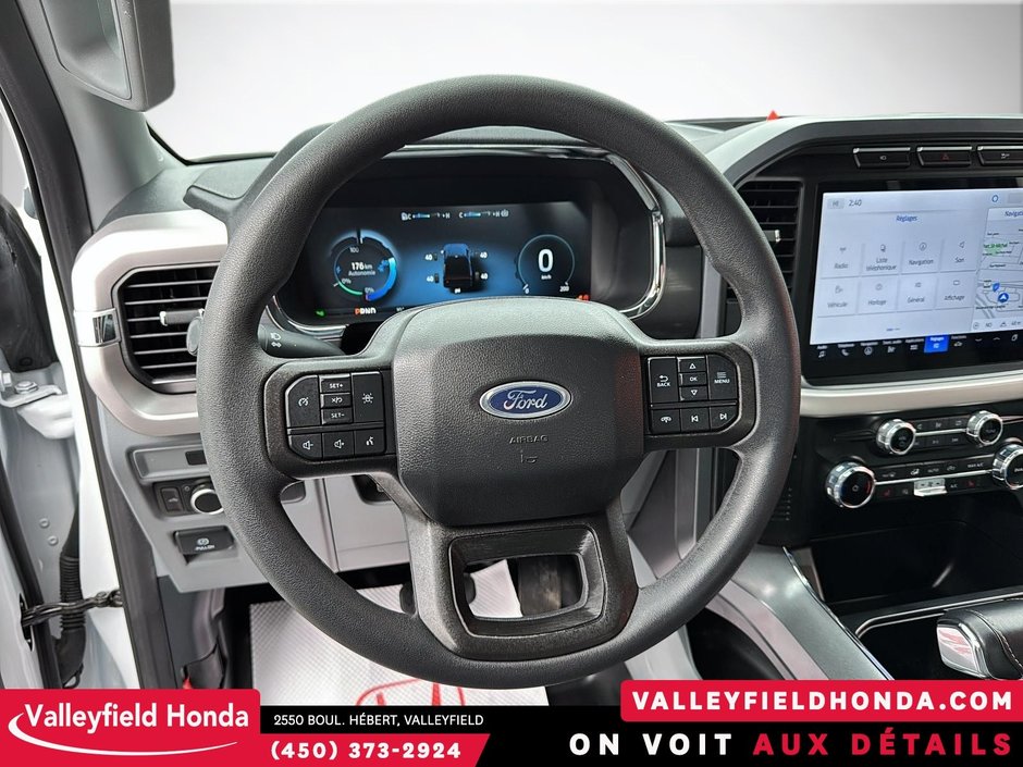 2023 Ford F-150 Lightning PRO 386 KM D'AUTONOMIE PRO ON BOARD-17