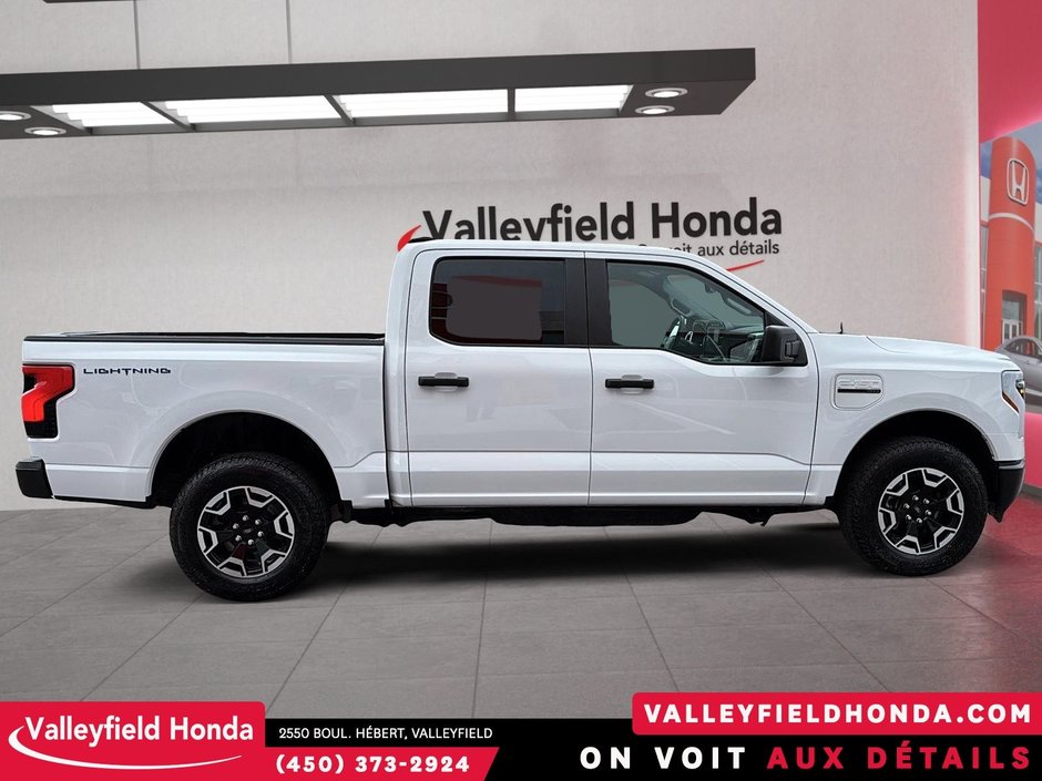 2023 Ford F-150 Lightning PRO 386 KM D'AUTONOMIE PRO ON BOARD-4