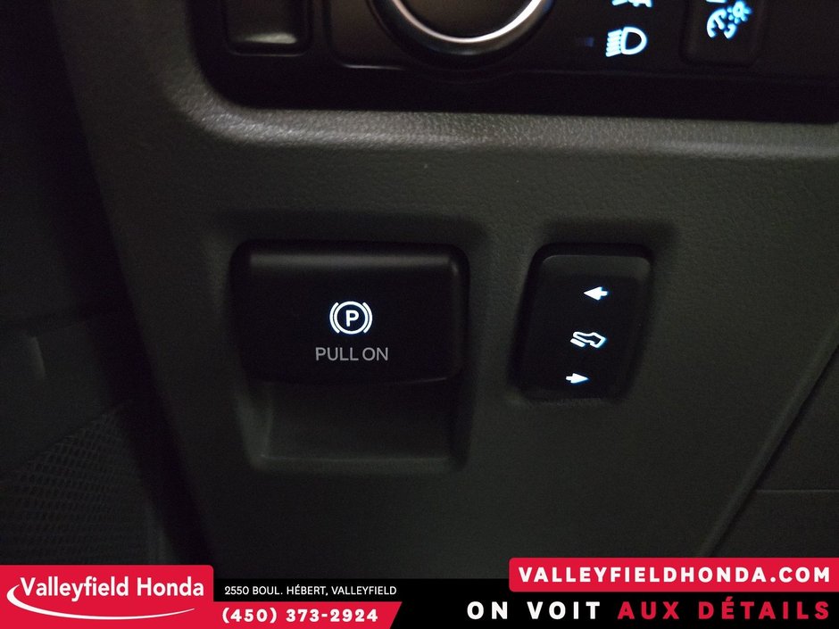 2023 Ford F-150 Lightning XLT CREW CAB - JAMAIS ACCIDENTÉ-27