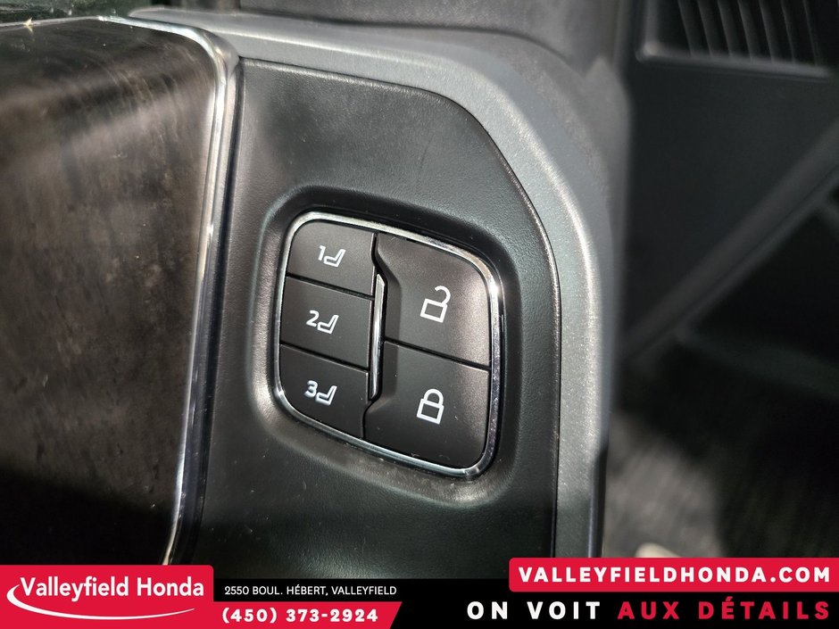 Ford F-150 Lightning LARIAT 2023-19