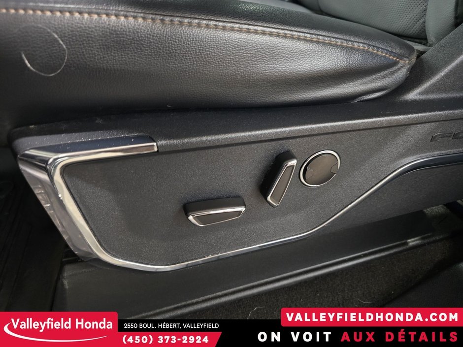 Ford F-150 Lightning LARIAT 2023-18