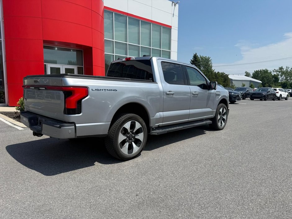 Ford F-150 Lightning PLATINIUM 2023-4