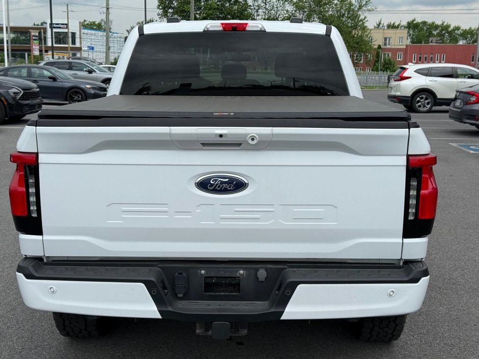 2023 Ford F-150 Lightning XLT-5