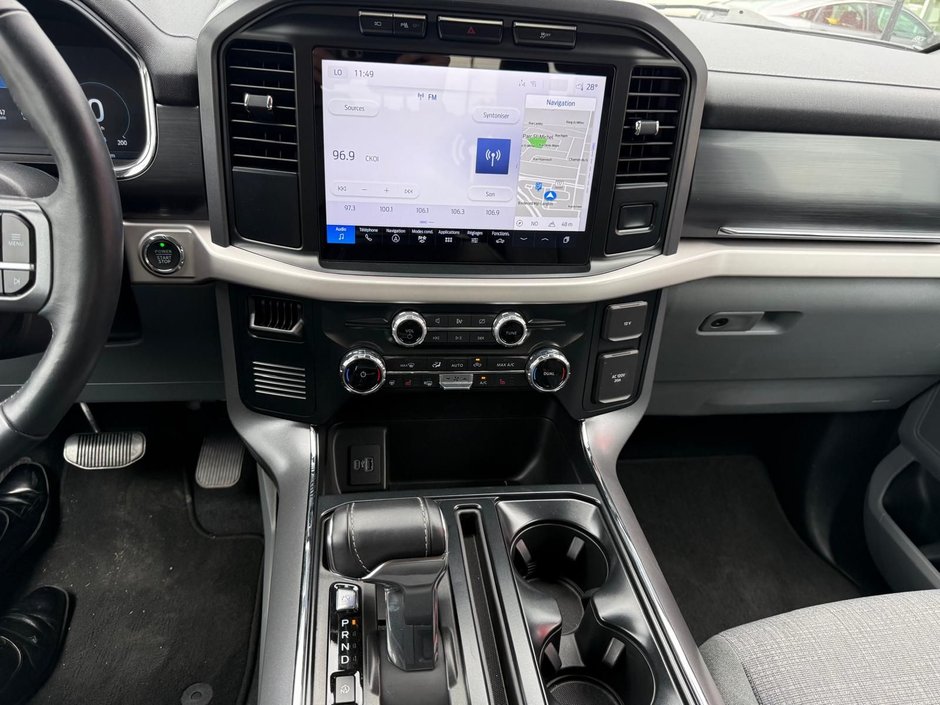 2023 Ford F-150 Lightning XLT-10