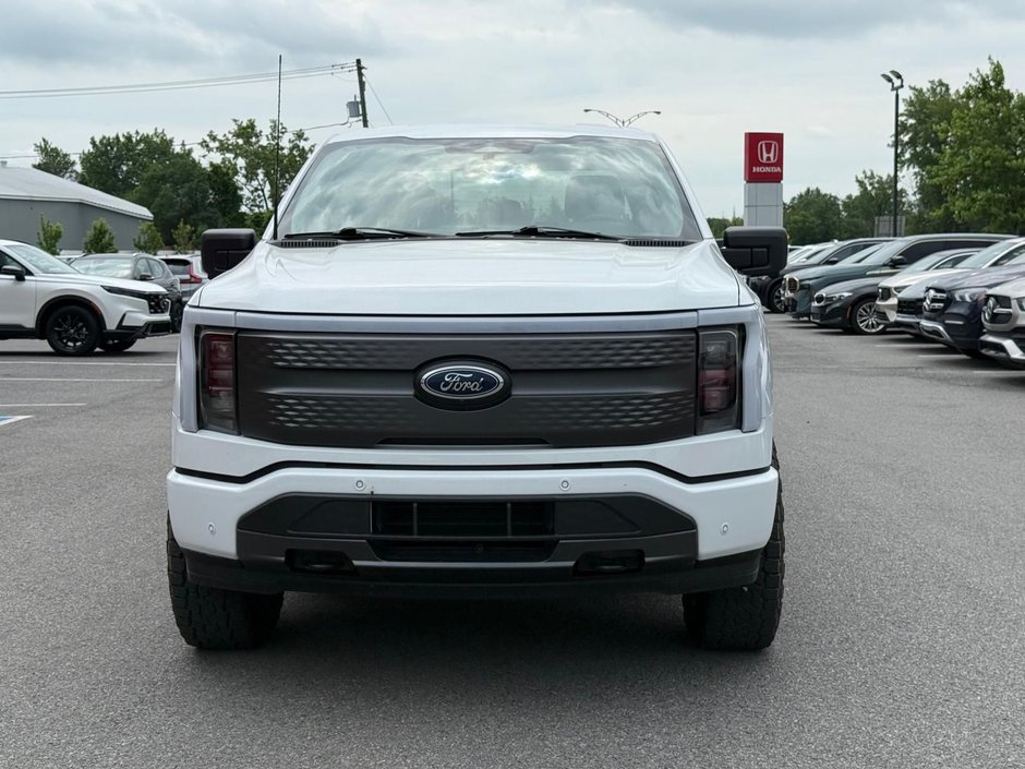 2023 Ford F-150 Lightning XLT-1