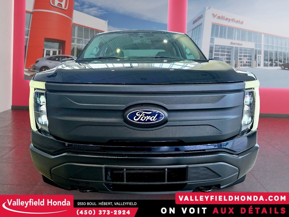 2024 Ford F-150 Lightning Pro - 386KM d'autonomie-1
