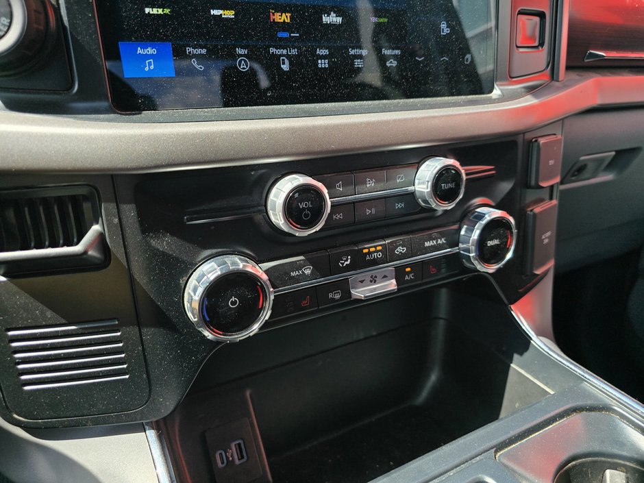 Ford F-150 Lightning XLT 386KM AUTONOMIE 2024-6