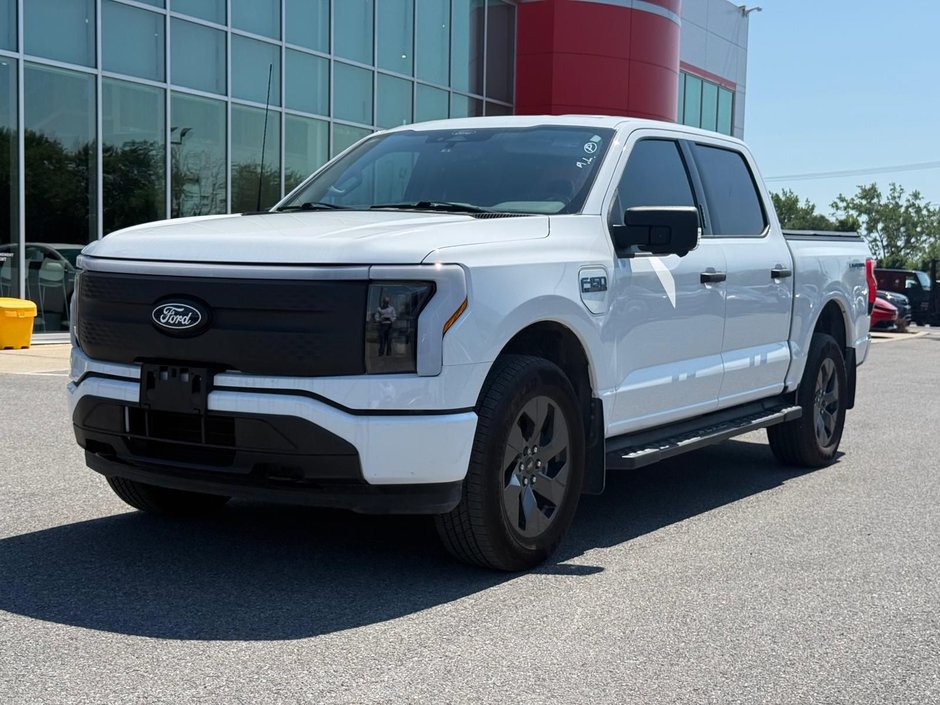 Ford F-150 Lightning XLT 2024-0