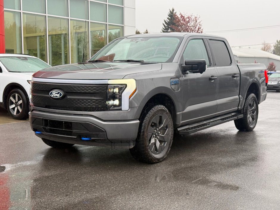 Ford F-150 Lightning XLT 2024-0