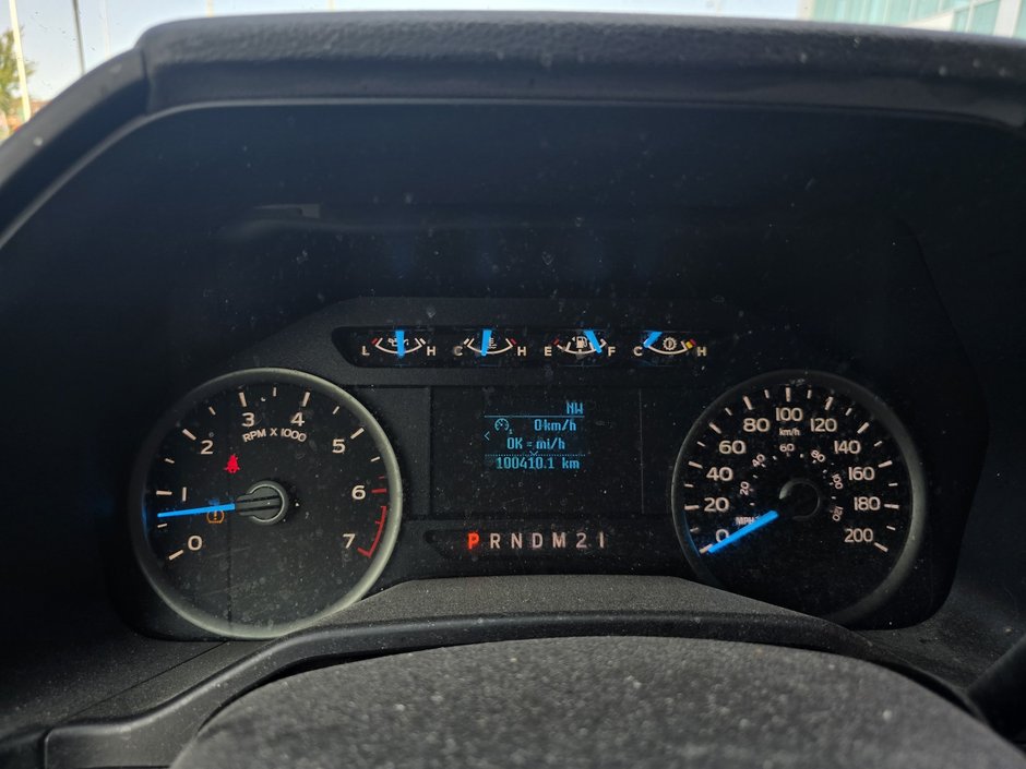 Ford F-150 XLT 4X4 6 8500LBS REMORQUAGE 2015-14