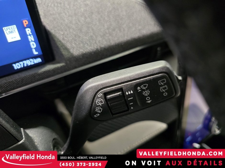 Ford Mustang Mach-E Premium 2021-33