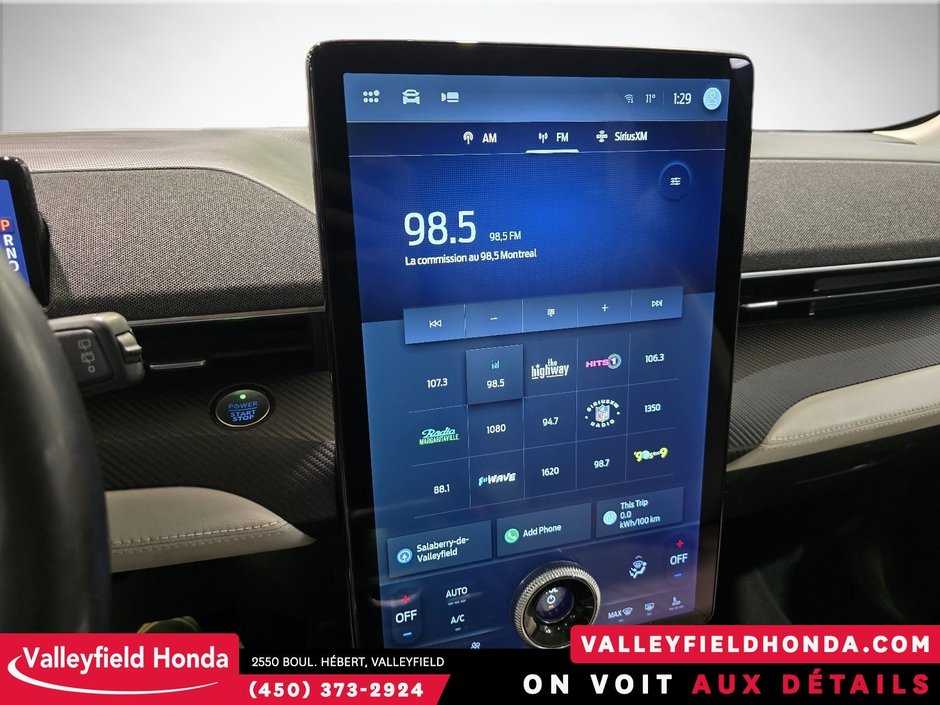 Ford Mustang Mach-E Premium 2021-30