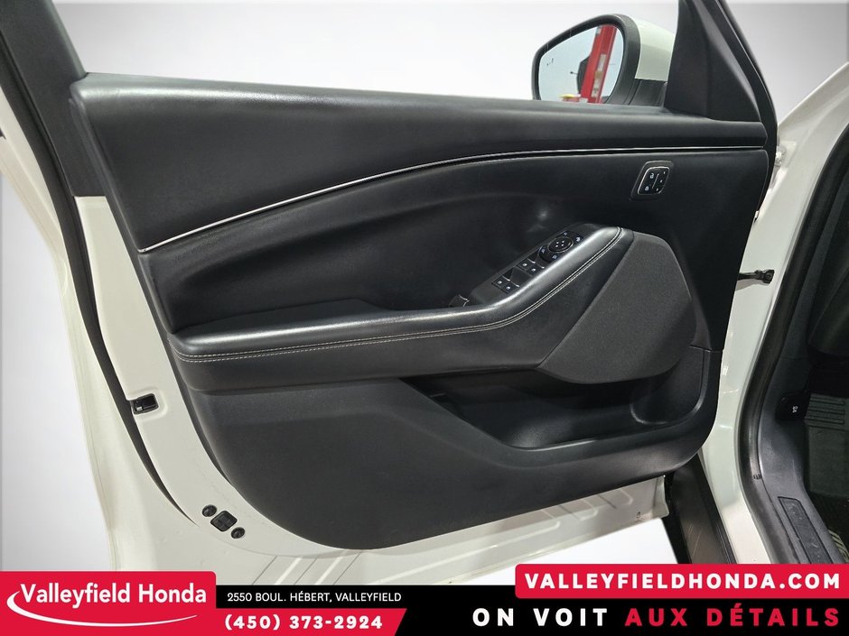 2021 Ford Mustang Mach-E Select PKG CONFORT ET DECOR-17