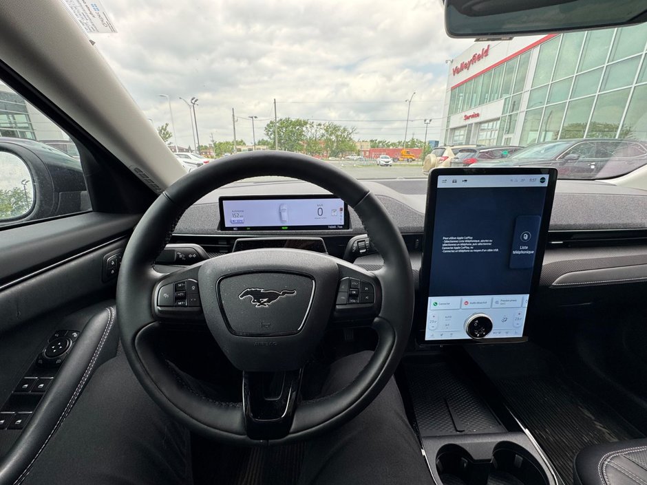 2022 Ford Mustang Mach-E Premium AWD -TOIT CUIR PILOT360-11