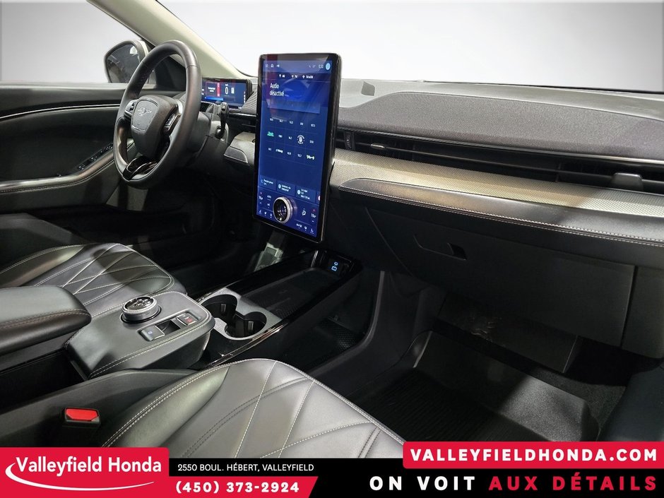 Ford Mustang Mach-E Select AWD Technology Package 2022-4