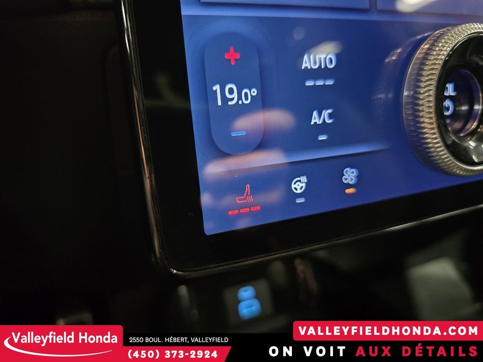 Ford Mustang Mach-E Select AWD Technology Package 2022-27