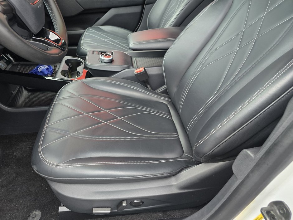 Ford Mustang Mach-E Select 2022-5