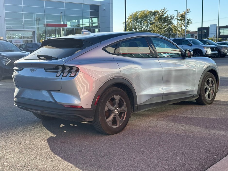 Ford Mustang Mach-E Select 2022-4