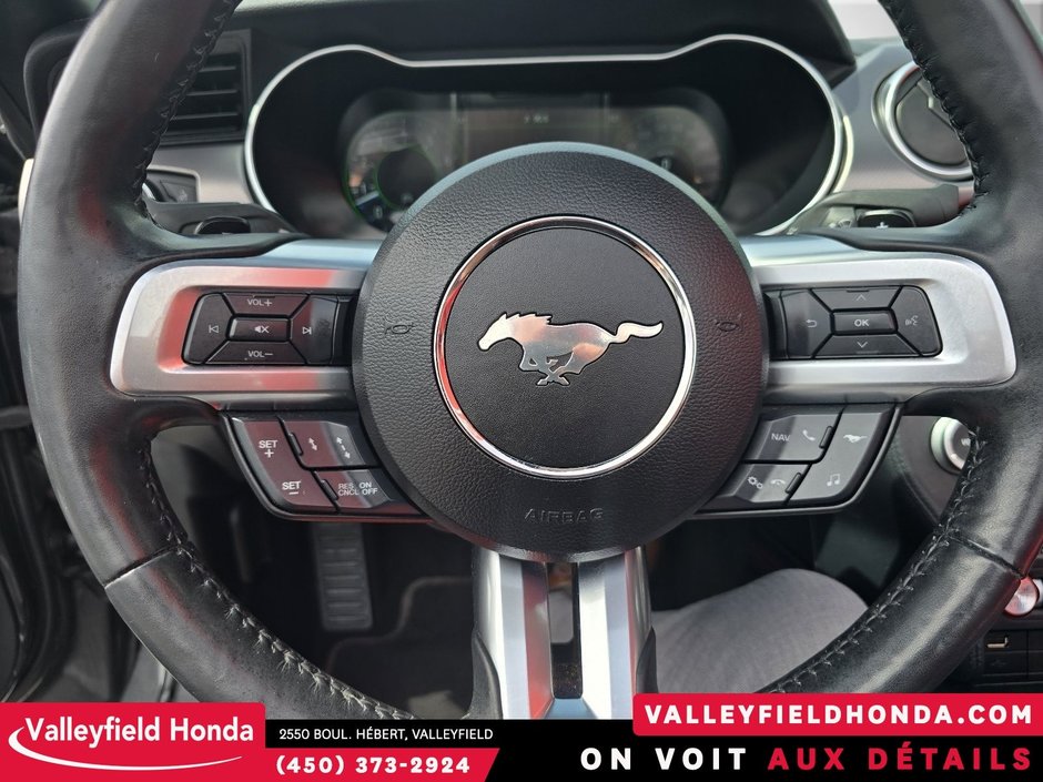 Ford Mustang GT Premium décapotable 5.0 V8 460HP Cuir rouge 2020-22