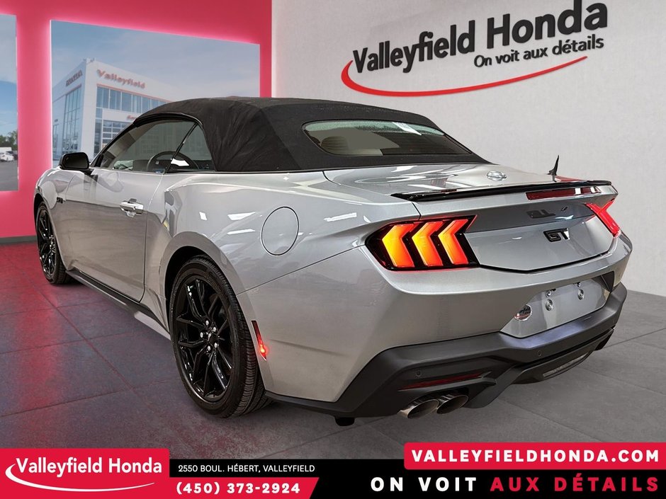 Ford Mustang V8 GT Premium w/ Performance Exhaust 2024-9