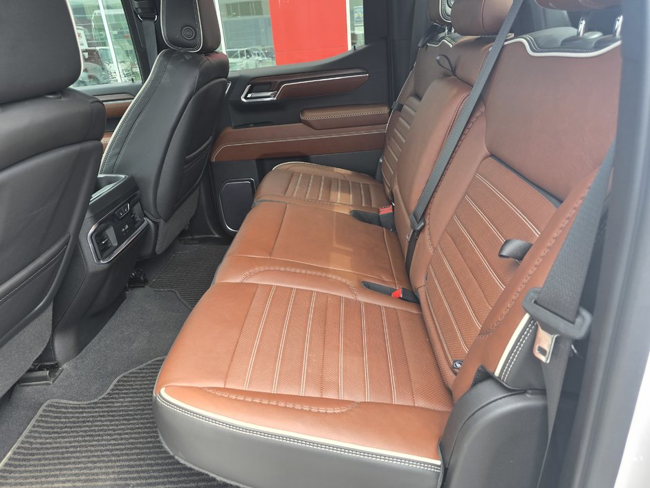 GMC Sierra 1500 Denali Ultimate w/ Super Cruise 2023-15