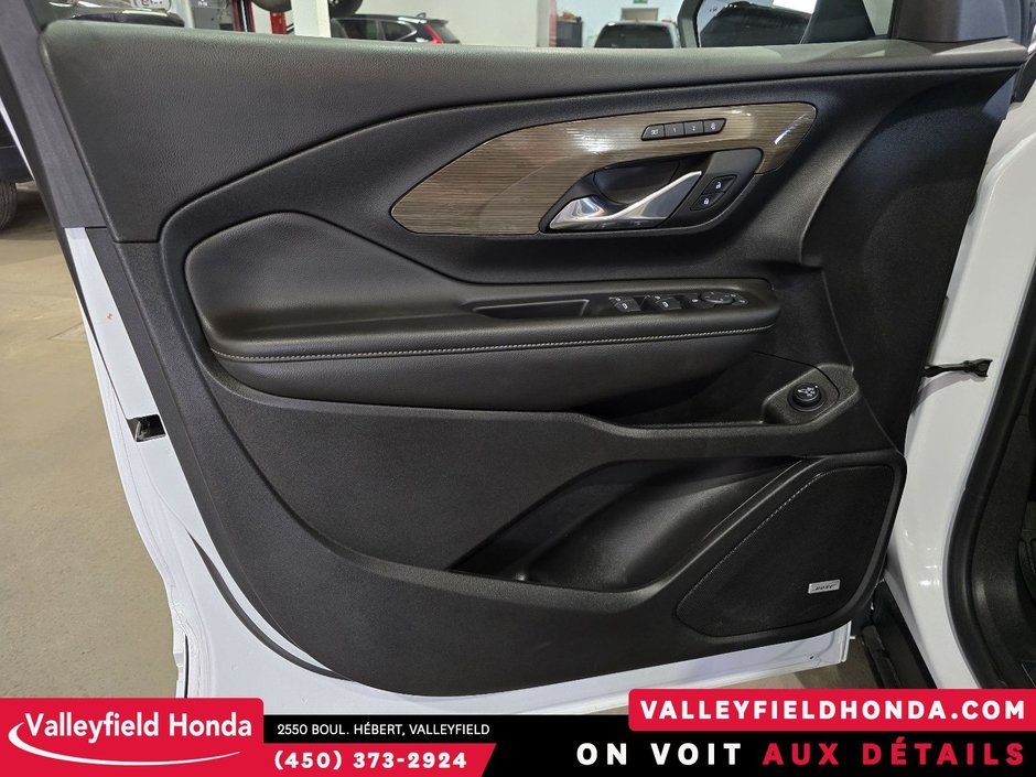 2023 GMC Terrain Denali CUIR TOIT PANORAMIQUE MAGS-16