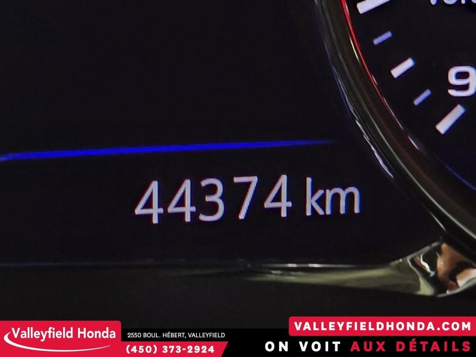 2023 GMC Terrain Denali CUIR TOIT PANORAMIQUE MAGS-24