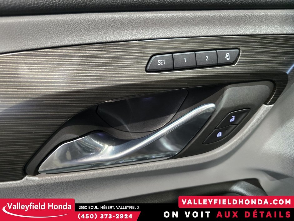 GMC Terrain SLT AWD 2023-17
