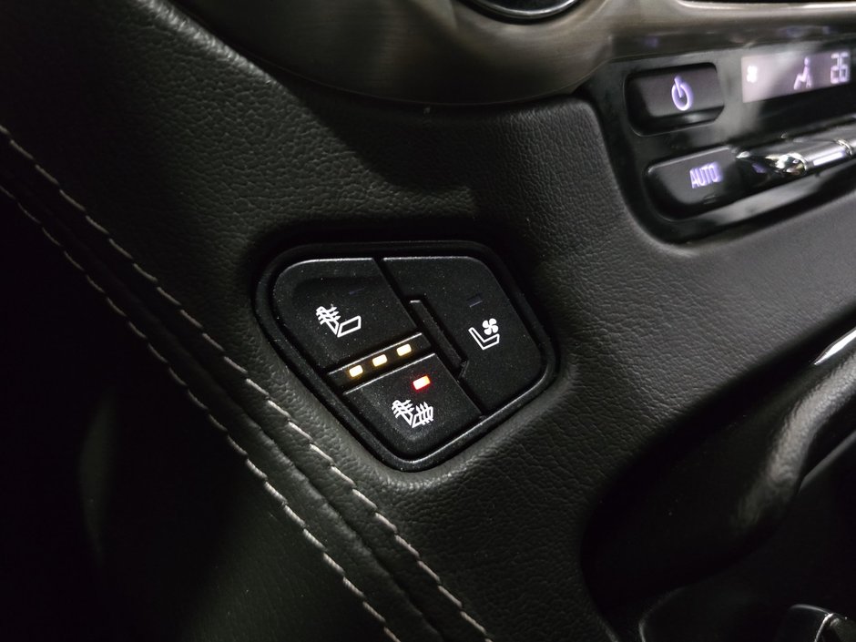 2020 GMC Yukon Denali TRÈS PROPRE !-17