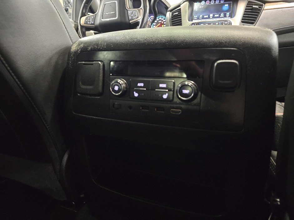 2020 GMC Yukon Denali TRÈS PROPRE !-10