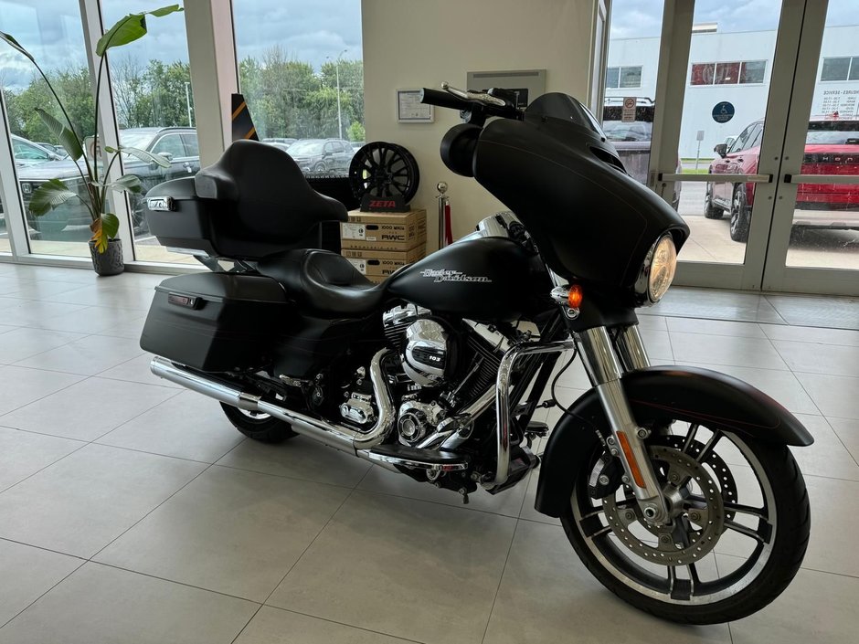 Harley-Davidson FLHXS STREET GLIDE 103 2016-1