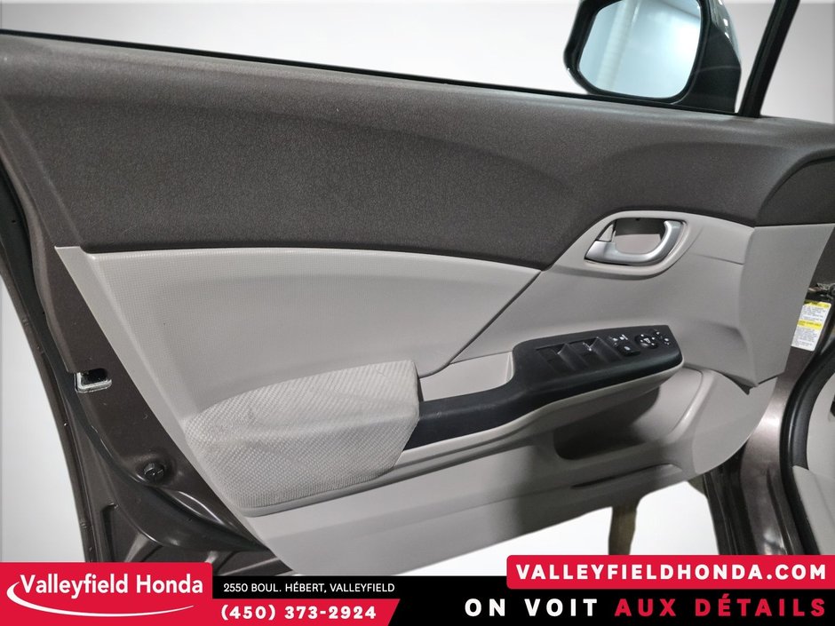 2012 Honda Civic Sdn LX TRÈS PROPRE !-12