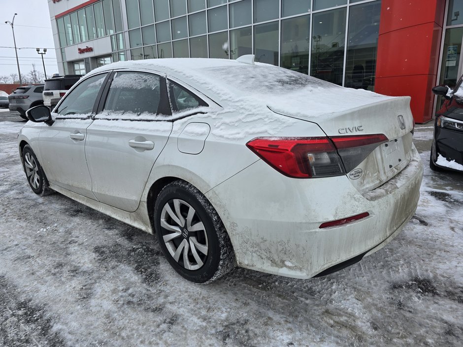 Honda Civic Sedan LX 2022-2