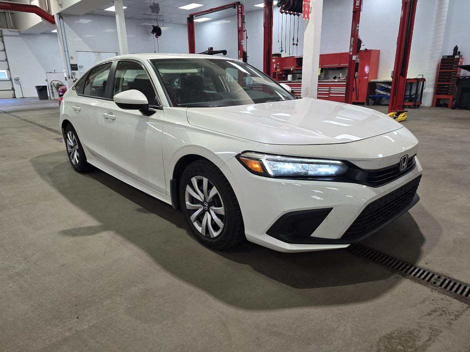Honda Civic Sedan SIEGES CHAUFFANTS CARPLAY ANDROID AUTO DEMARREUR 2023-5