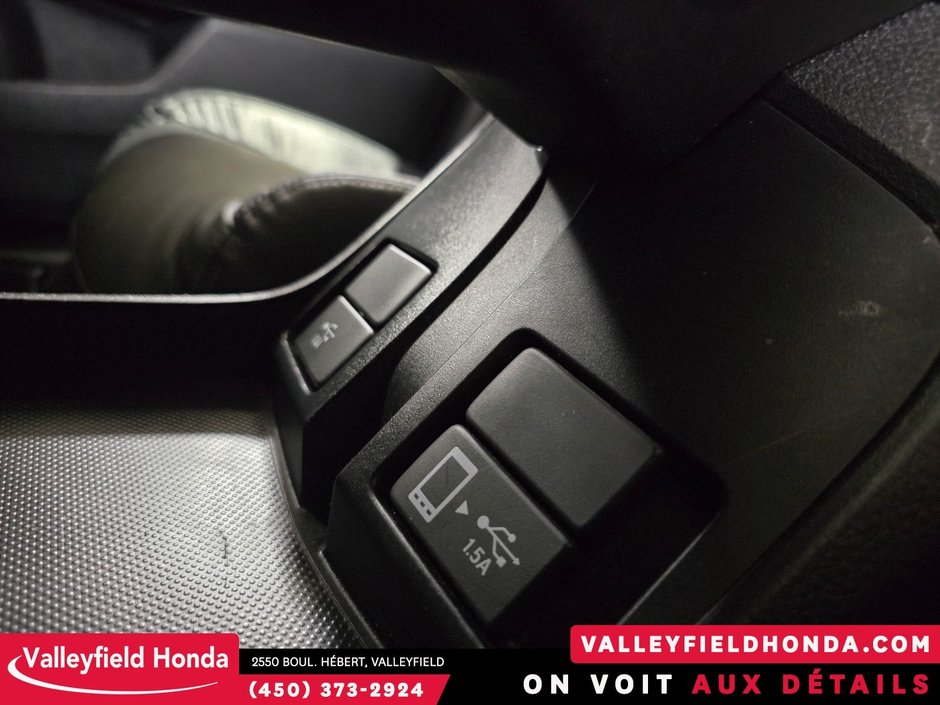 Honda Clarity Plug-In Hybrid Touring - Hybride Branchable 76KM 2018-16