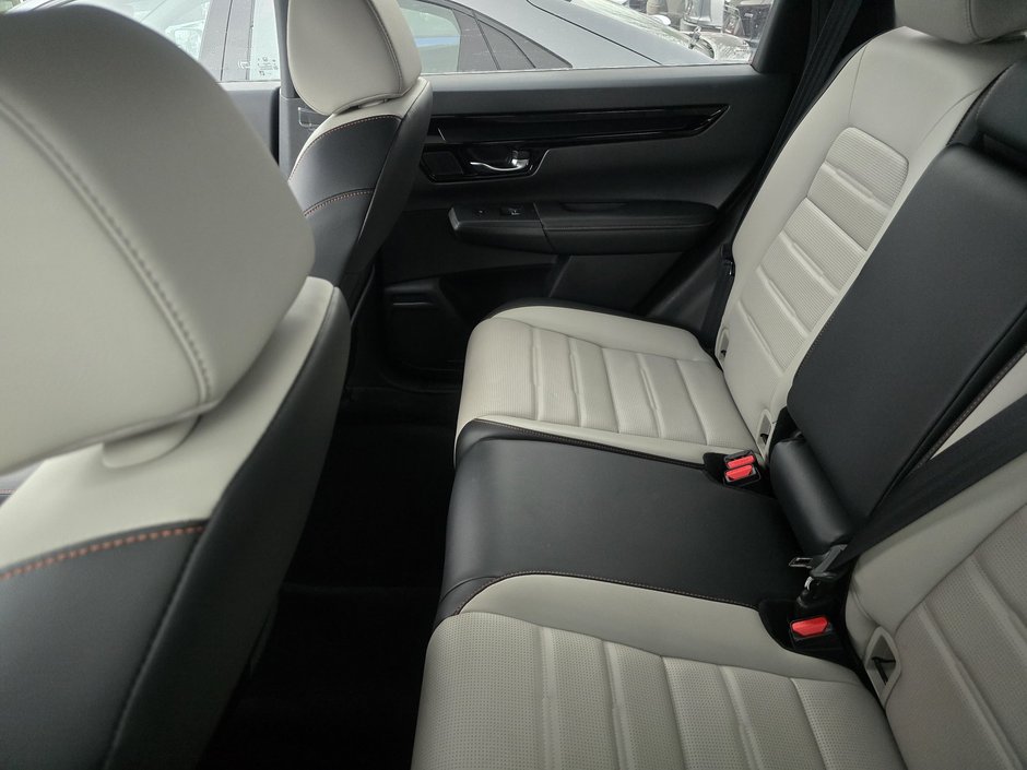 Honda CR-V Hybrid Touring AWD CERTIFIÉ 7ANS 160 000KM 2024-5