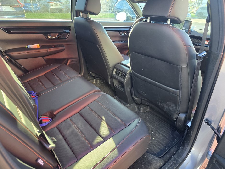 2025 Honda CR-V Hybrid Touring-11