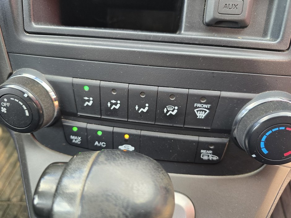 2011 Honda CR-V LX 4WD-12