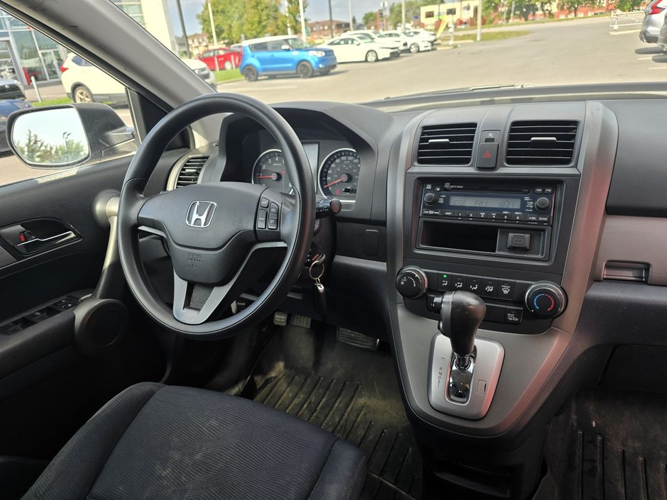 2011 Honda CR-V LX 4WD-9