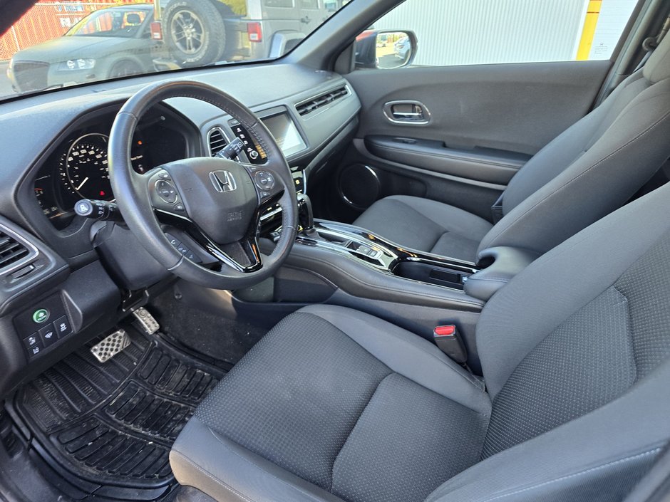 Honda HR-V Sport TOIT OUVRANT AWD CARPLAY ANDROID AUTO 2020-7