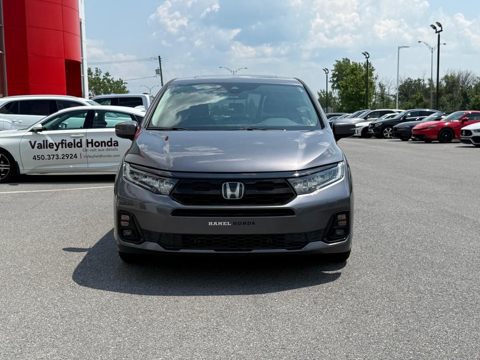 2025 Honda Odyssey Touring-1